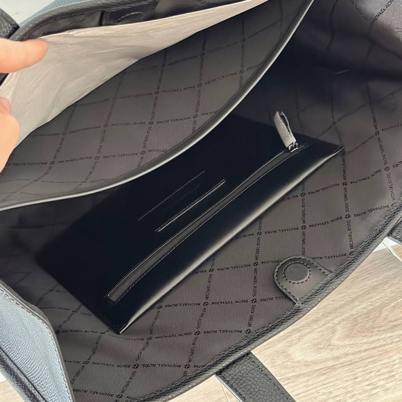 MICHAEL KORS COOPER STRUCTURED TOTE BAG BLACK MULTI NWT - Picture 5 of 6